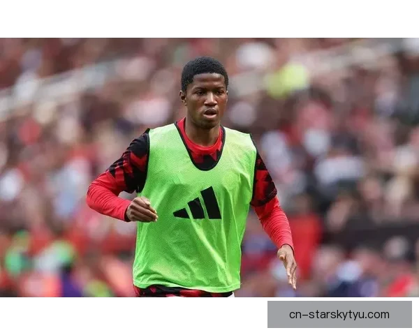 曼联满意奥比稳步成长表现出色